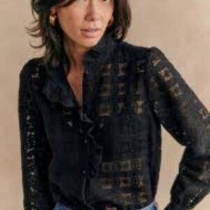 Sezane Chlo Shirt size 8 (40) Black guipure